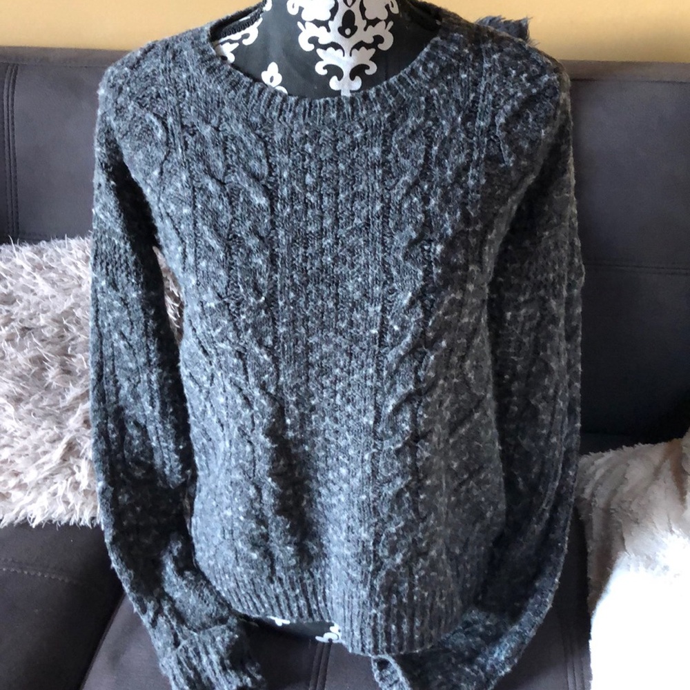 ABERCROMBIE & FITCH Grey Crewneck Sweater Size M/L